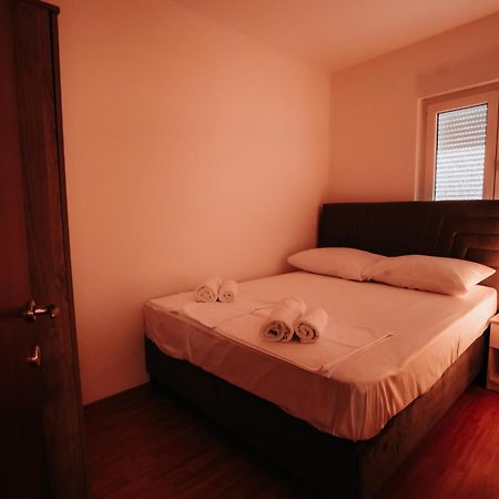 Riverside Apartments 莫斯塔尔 外观 照片