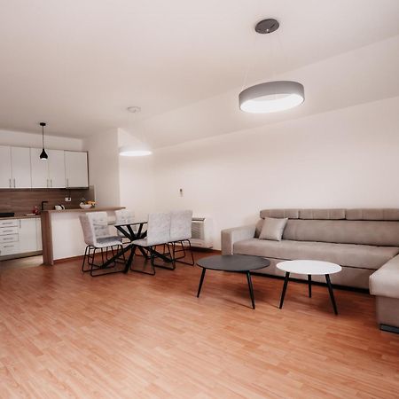 Riverside Apartments 莫斯塔尔 外观 照片