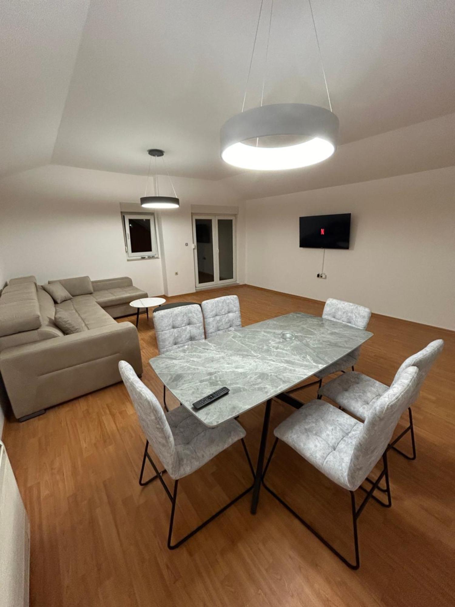 Riverside Apartments 莫斯塔尔 外观 照片