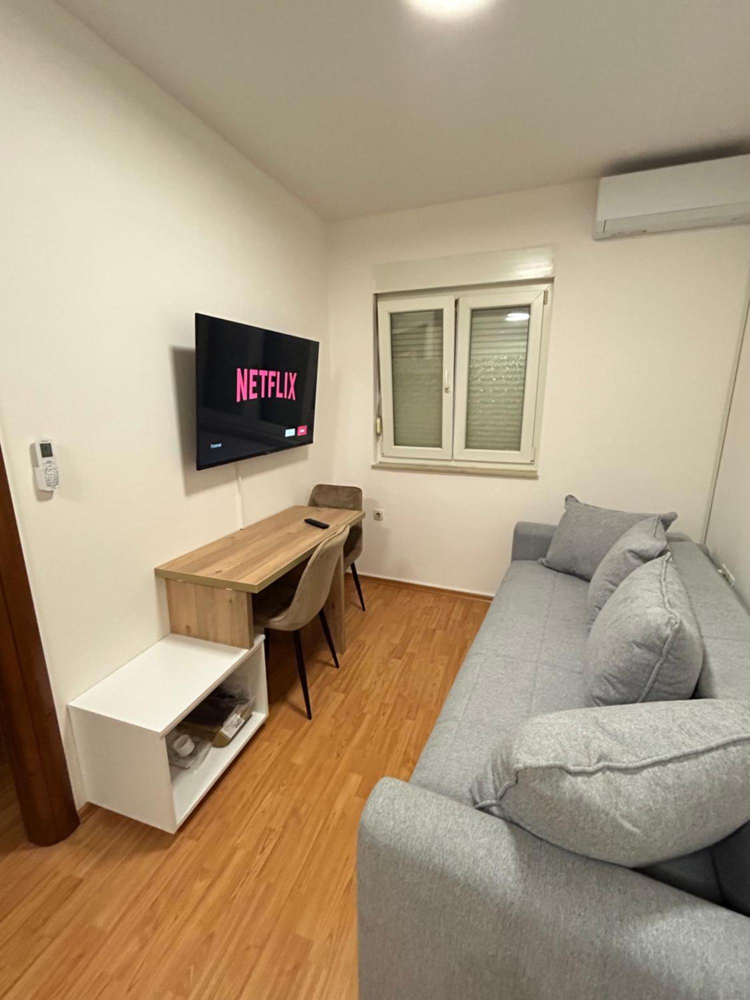 Riverside Apartments 莫斯塔尔 外观 照片