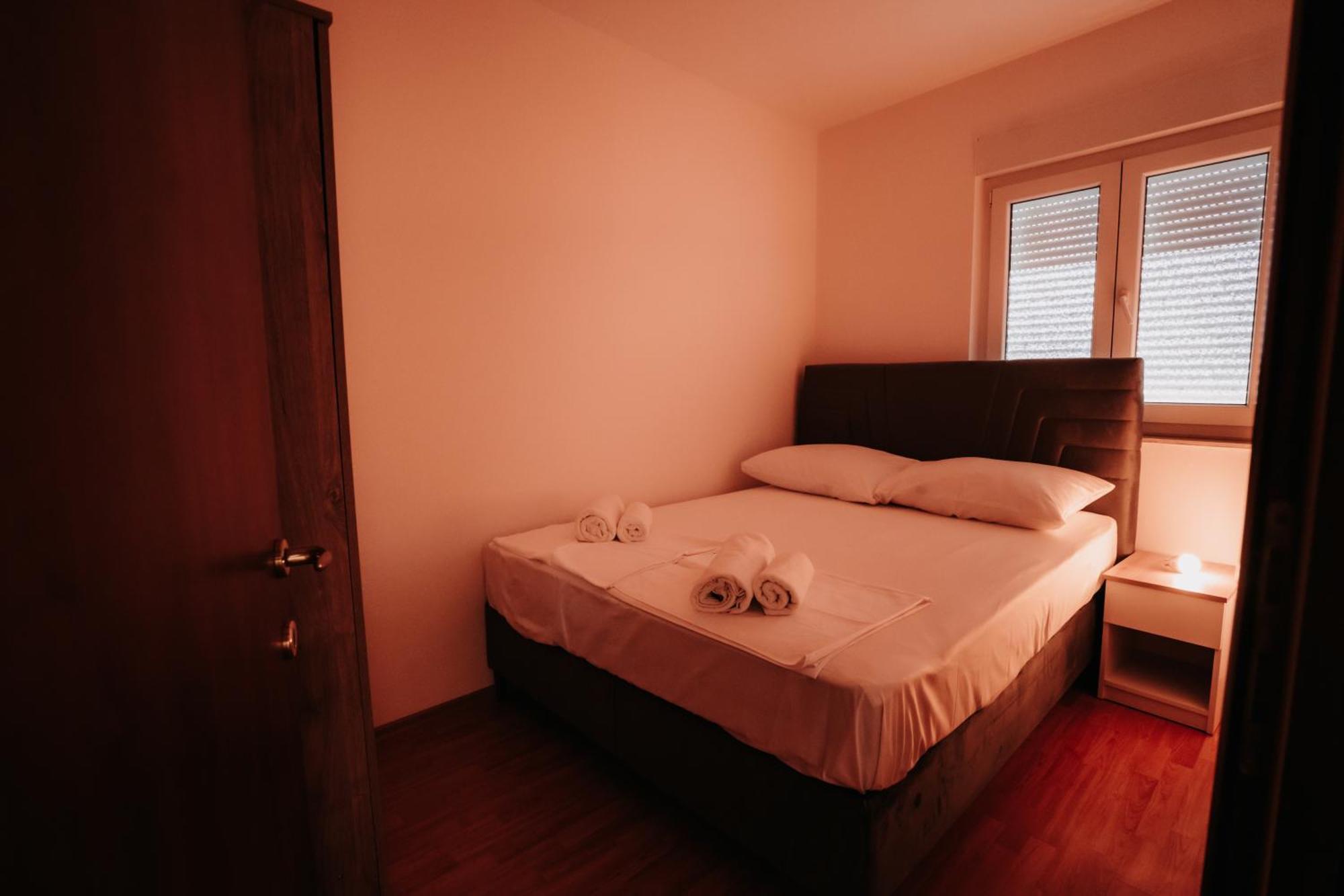 Riverside Apartments 莫斯塔尔 外观 照片