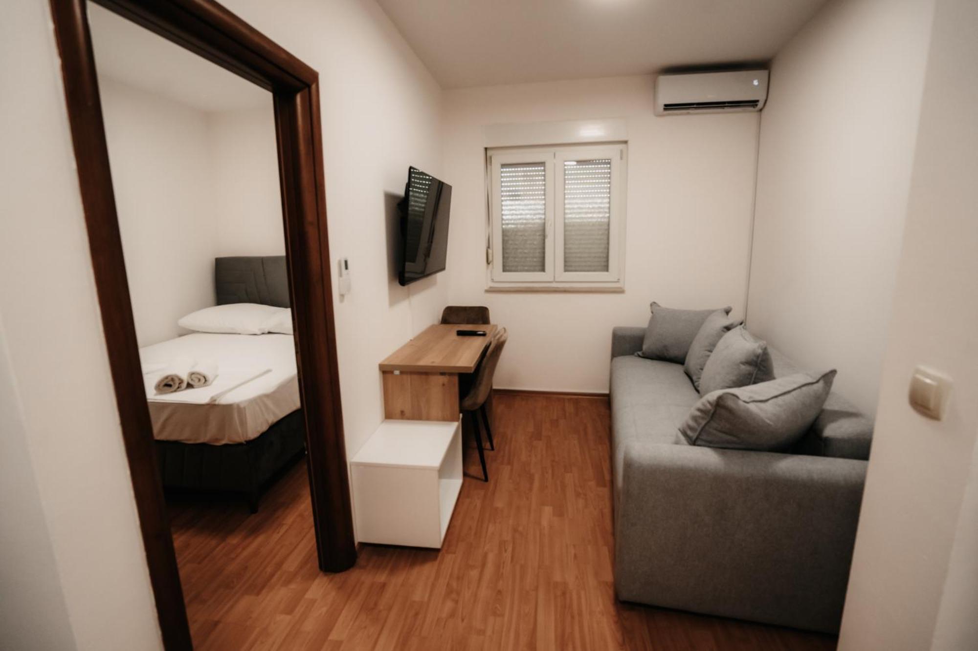 Riverside Apartments 莫斯塔尔 外观 照片